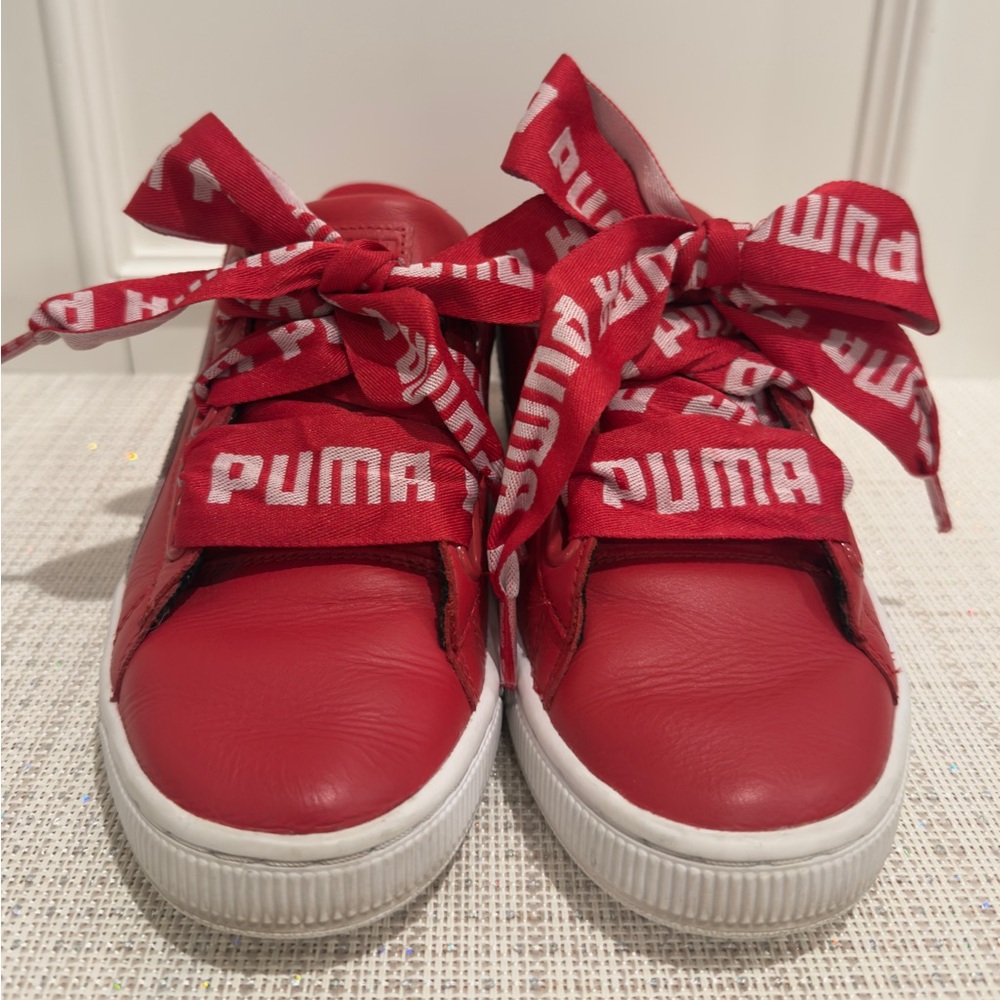 ❤️👟 SOLD - Puma Women’s Heart Basket DE Red Leather & White Sneakers - Picture 5 of 13
